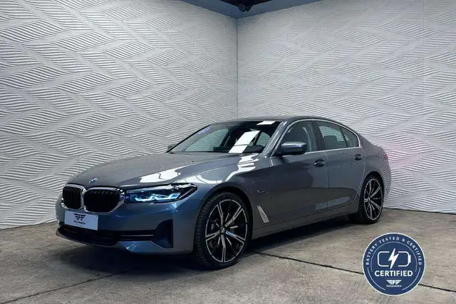 BMW 530 e*PHEV*DRIVE ASSIST PRO*CARPLAY*ACC*