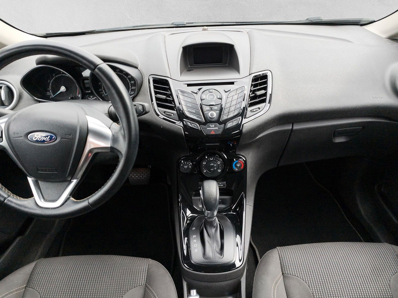 Ford Fiesta Titanium 5-türig — photo 13