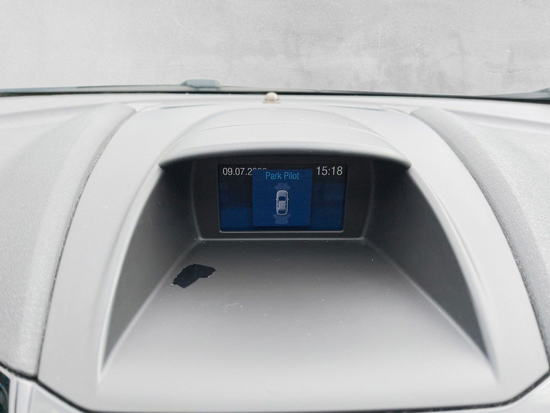 Ford Fiesta Titanium 5-türig — photo 12