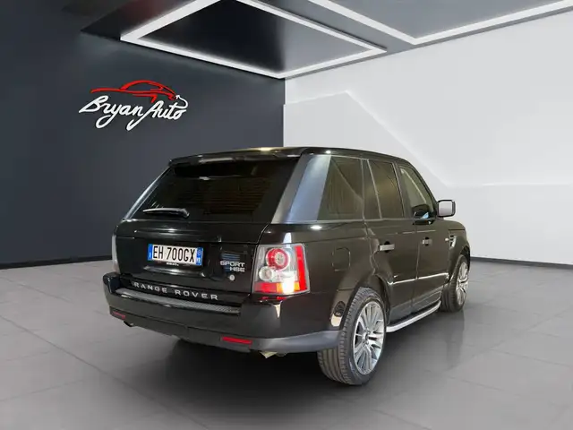 Land Rover Range Rover Sport view 5