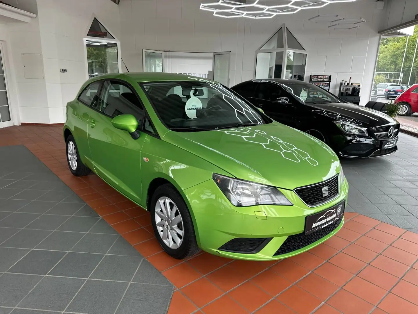 SEAT Ibiza SC Style Salsa * 2.Hand / SitzH. / NAVI * Vert - 2