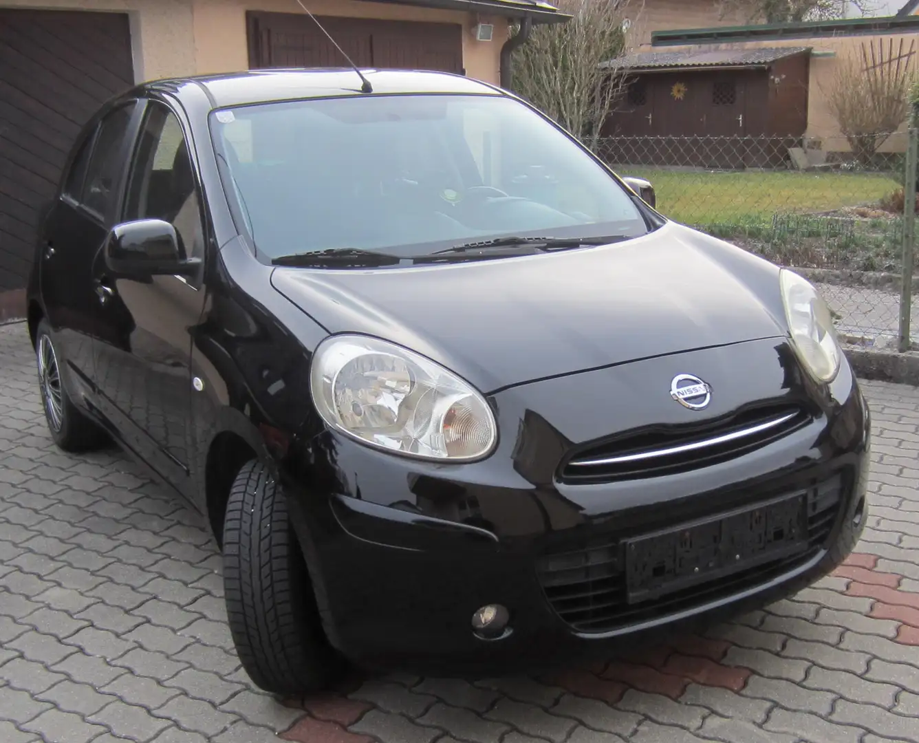 Nissan Micra Micra 1,2 Acenta Acenta Schwarz - 1