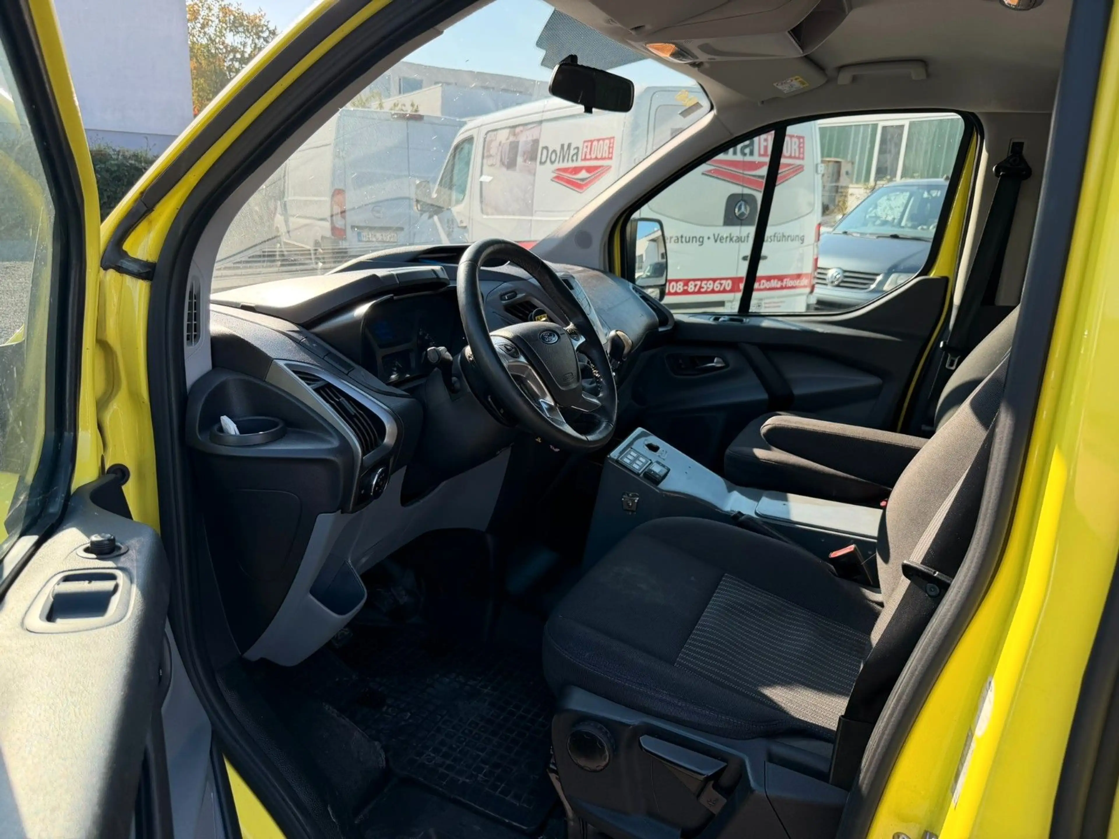 Ford Transit Custom Kombi 330 L2 KLIMA MFL TEMPO — photo 13