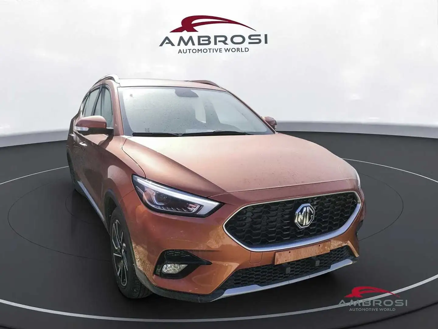 MG ZS 1.5L MT LUXURY Arancione - 2