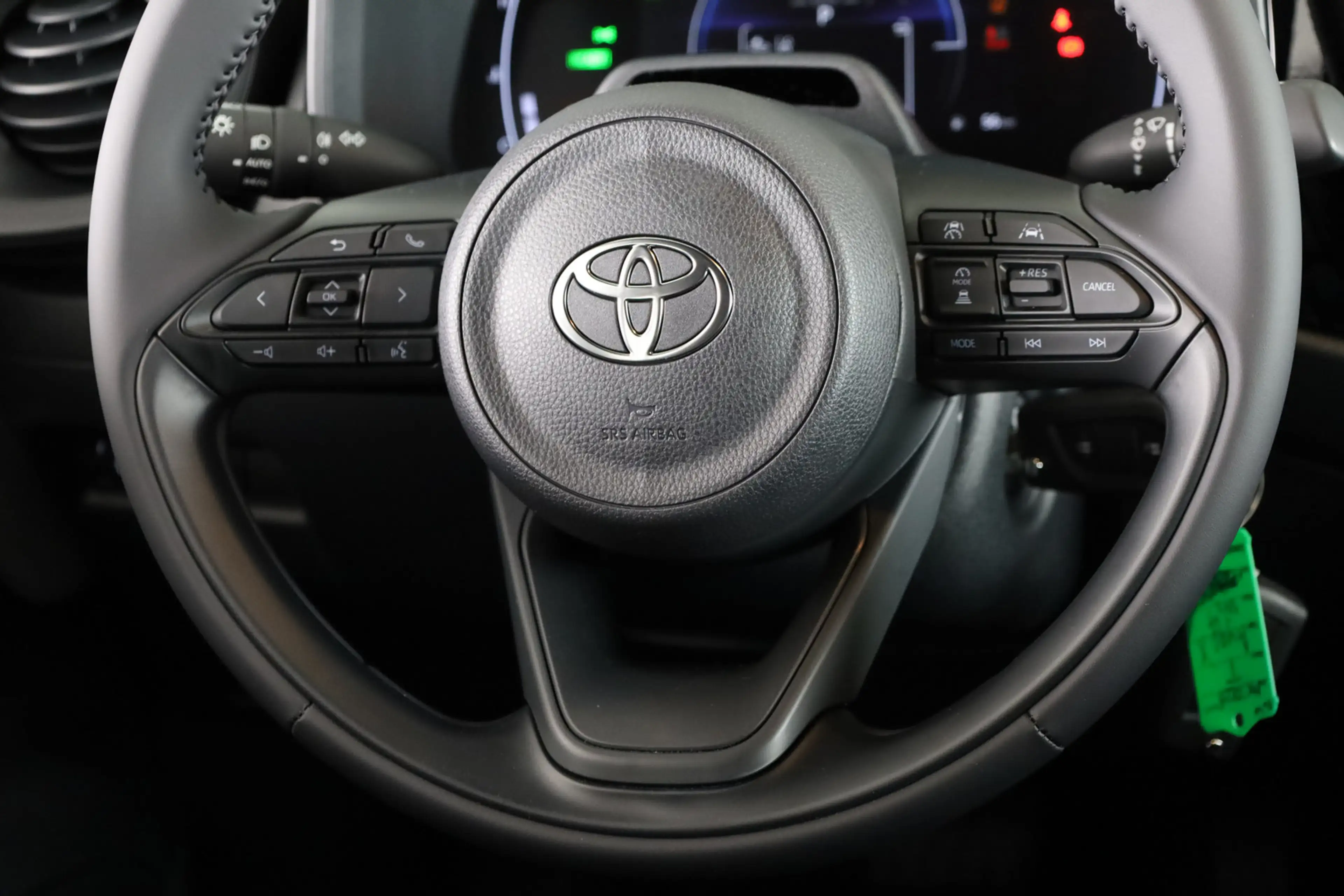 Toyota Aygo X Hybrid 115 play Actie — photo 5