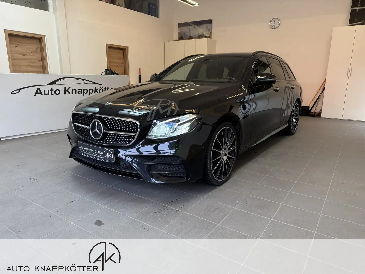 Mercedes-Benz E 53 AMG T AMG E 53 4Matic+ (EURO 6d-TEMP) COMAND APS/Navi Schwarz - 2