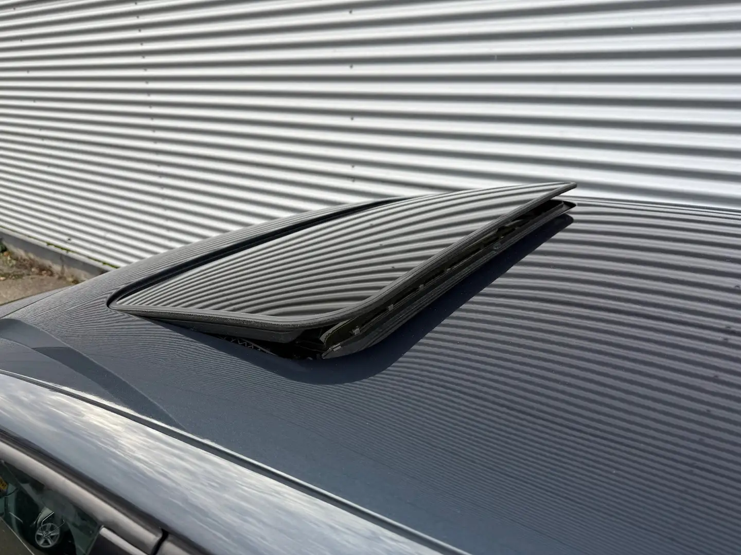 Volkswagen Golf 1.8 TSI Comfortline, Full Option, Pano, Pdc, Stoel Bleu - 2