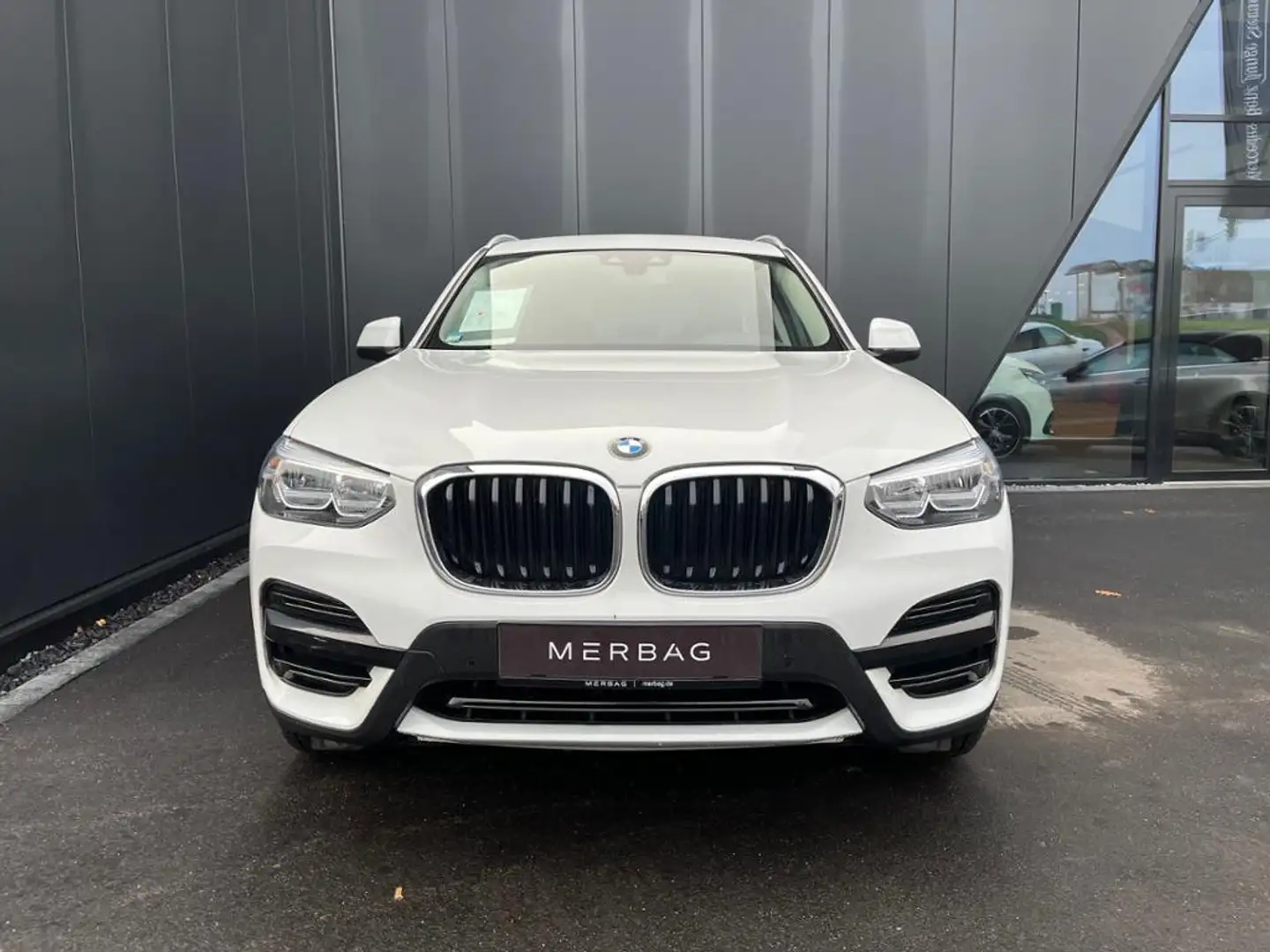 BMW X3 sDrive 18d *Memory LED Navi PTS el. Heckkl. Weiß - 2