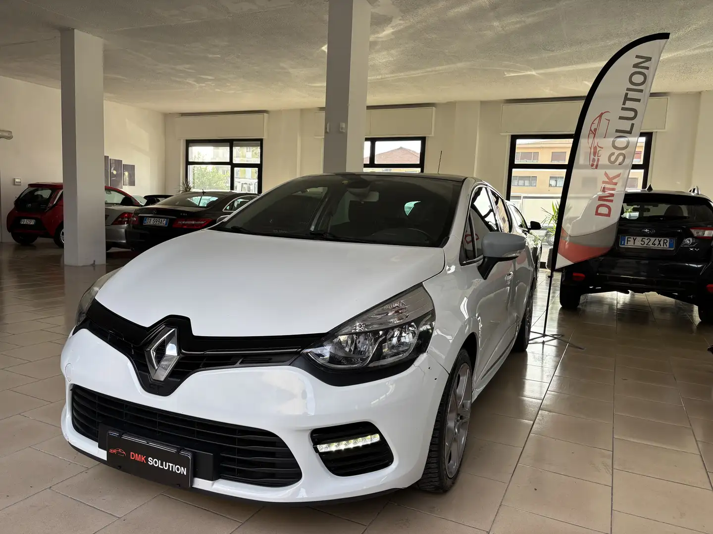 Renault Clio Clio 5p 1.2 GT 120cv edc Weiß - 1