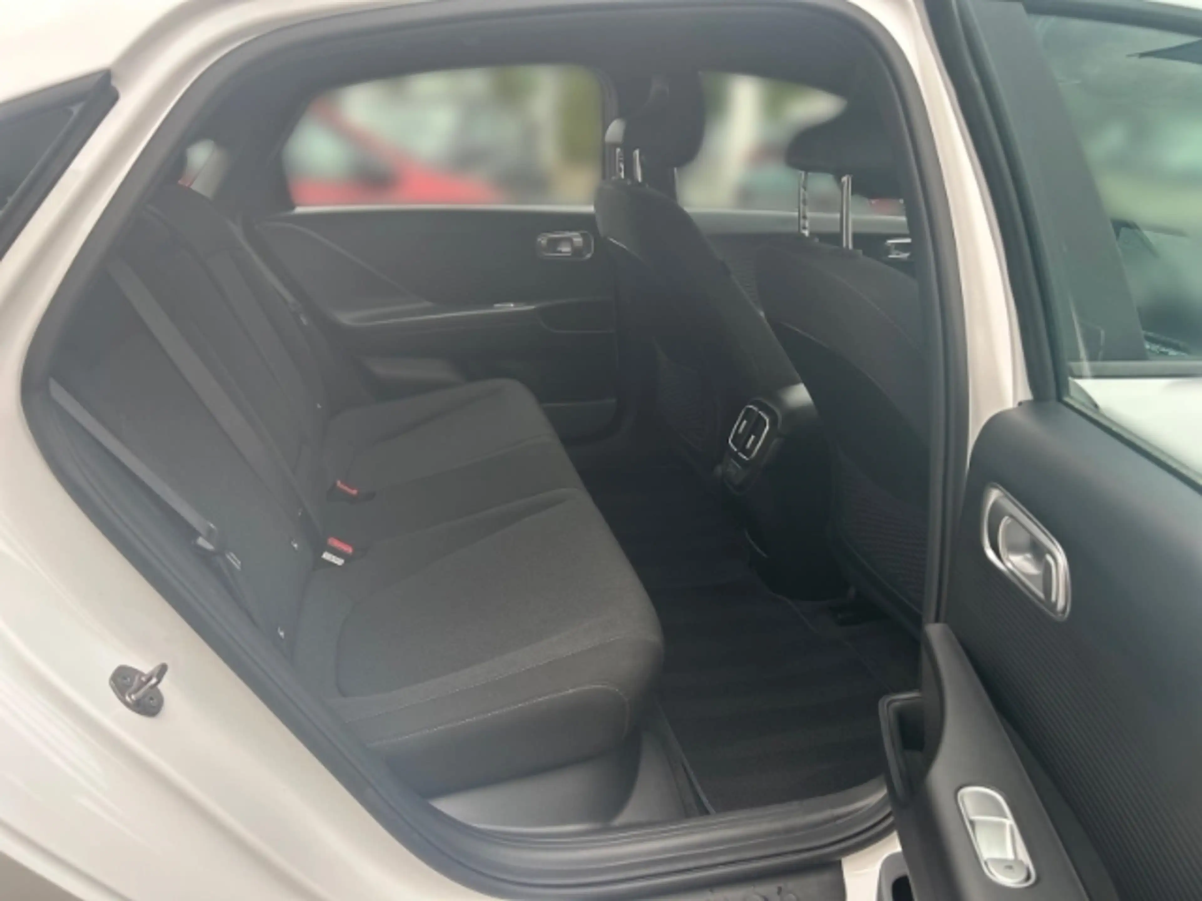 Hyundai IONIQ 6 Basis Elektro Navi Digitales Cockpit LED ACC El. H — photo 13