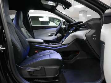 AWD Rango Extendido Premium79kWh