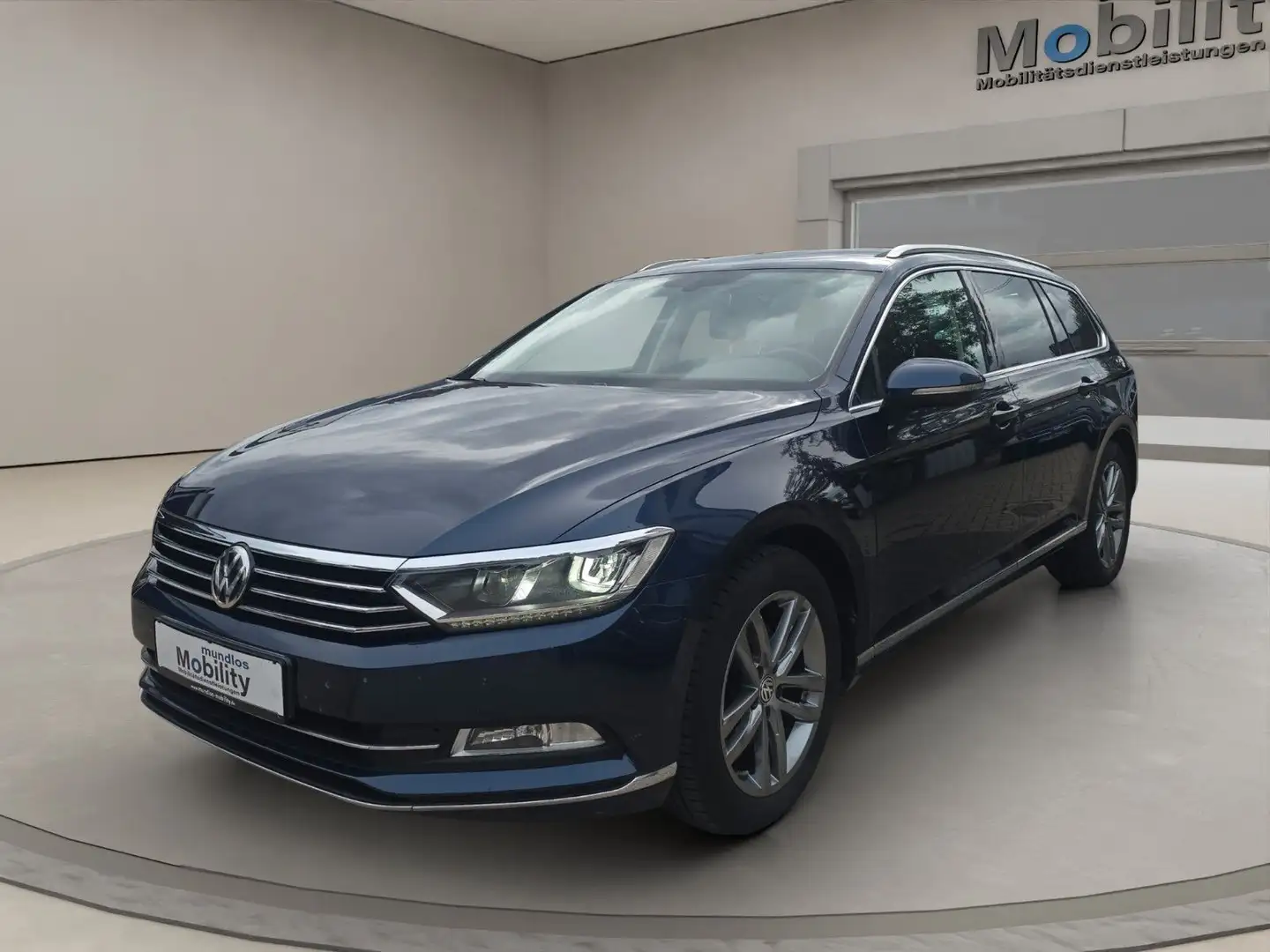 Volkswagen Passat Variant Highline Leder Standheiz Cam ACC Bleu - 1
