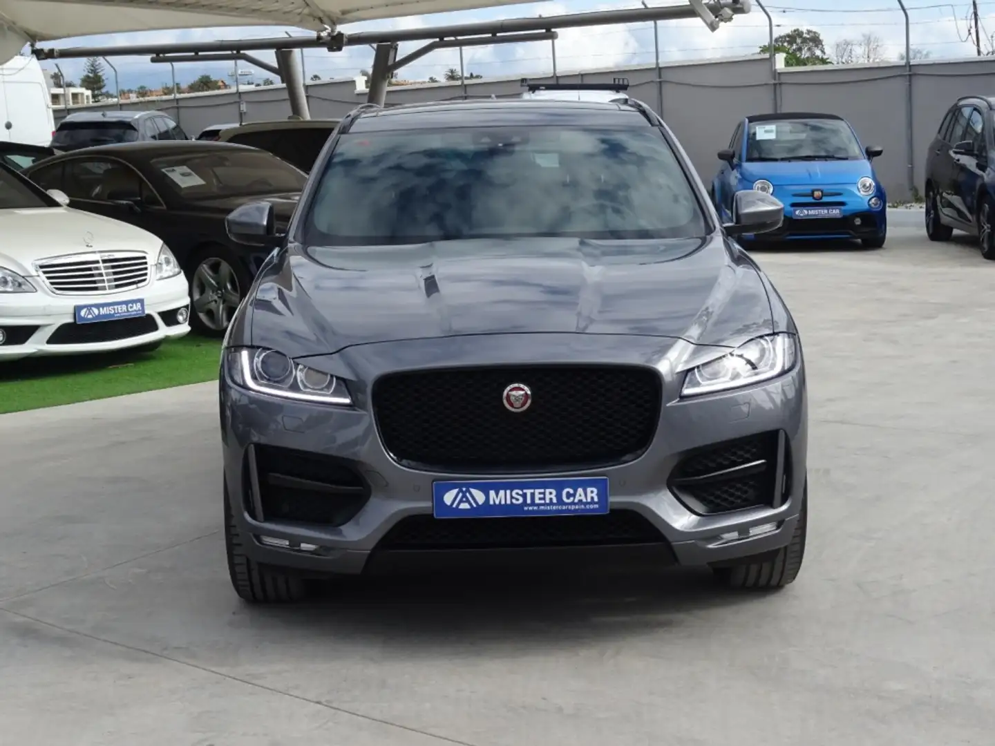 Jaguar F-Pace 2.0i4D R-Sport Aut. AWD 180 Gris - 2