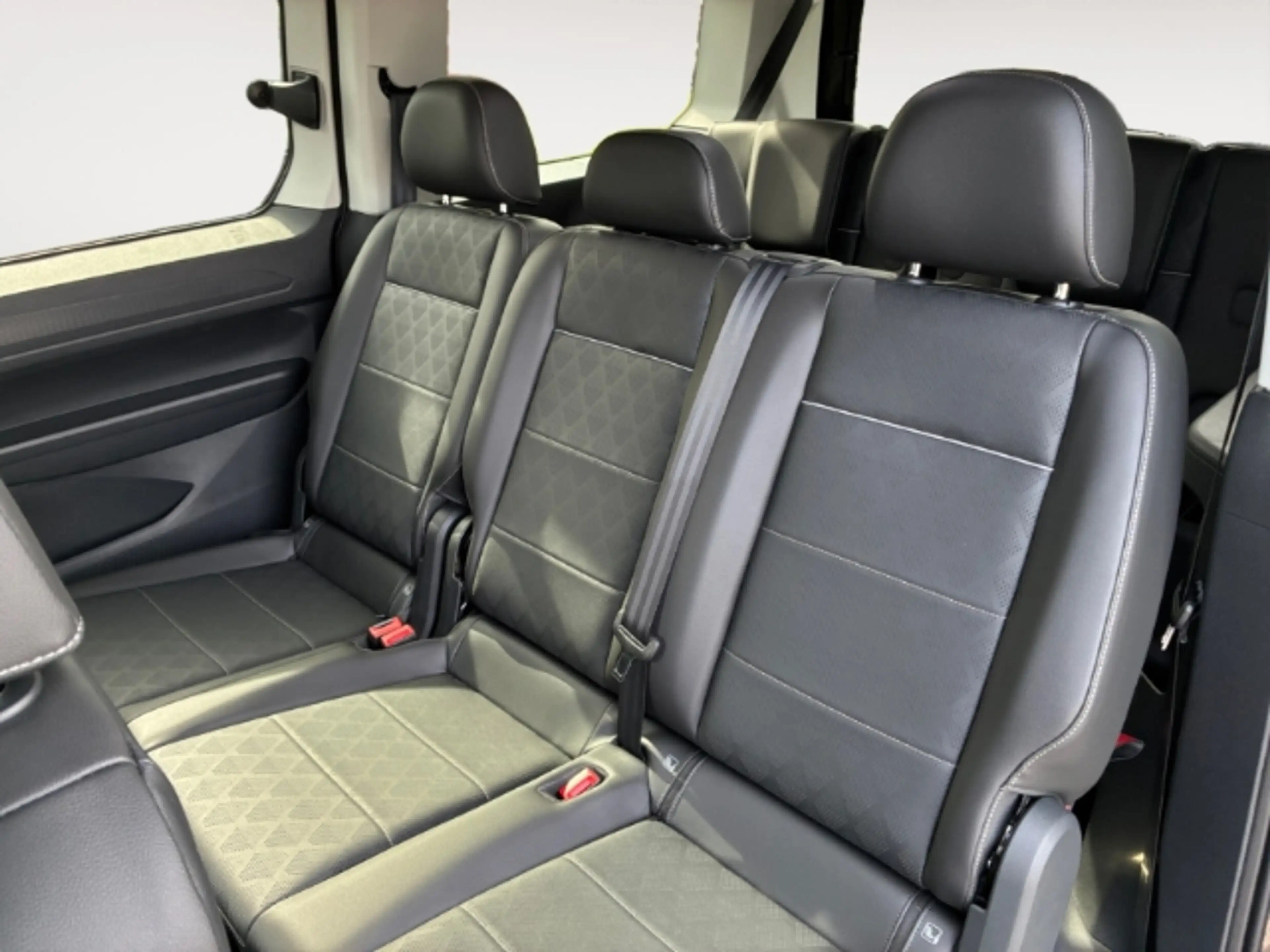 Ford Grand Tourneo Titanium - FAP - RFK - LED - Kunstleder - Automati — photo 14