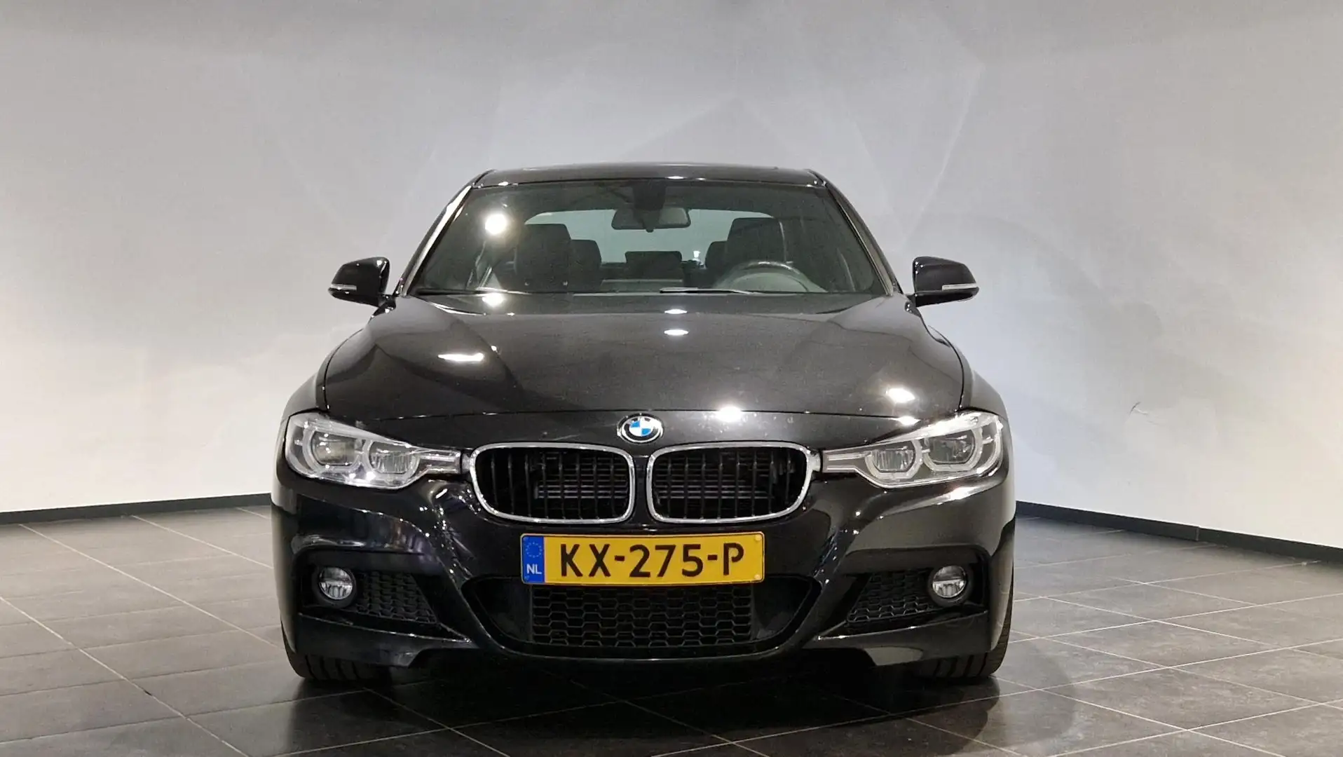 BMW 330 3-serie 330e Centennial High Executive | M-Sport | Zwart - 2