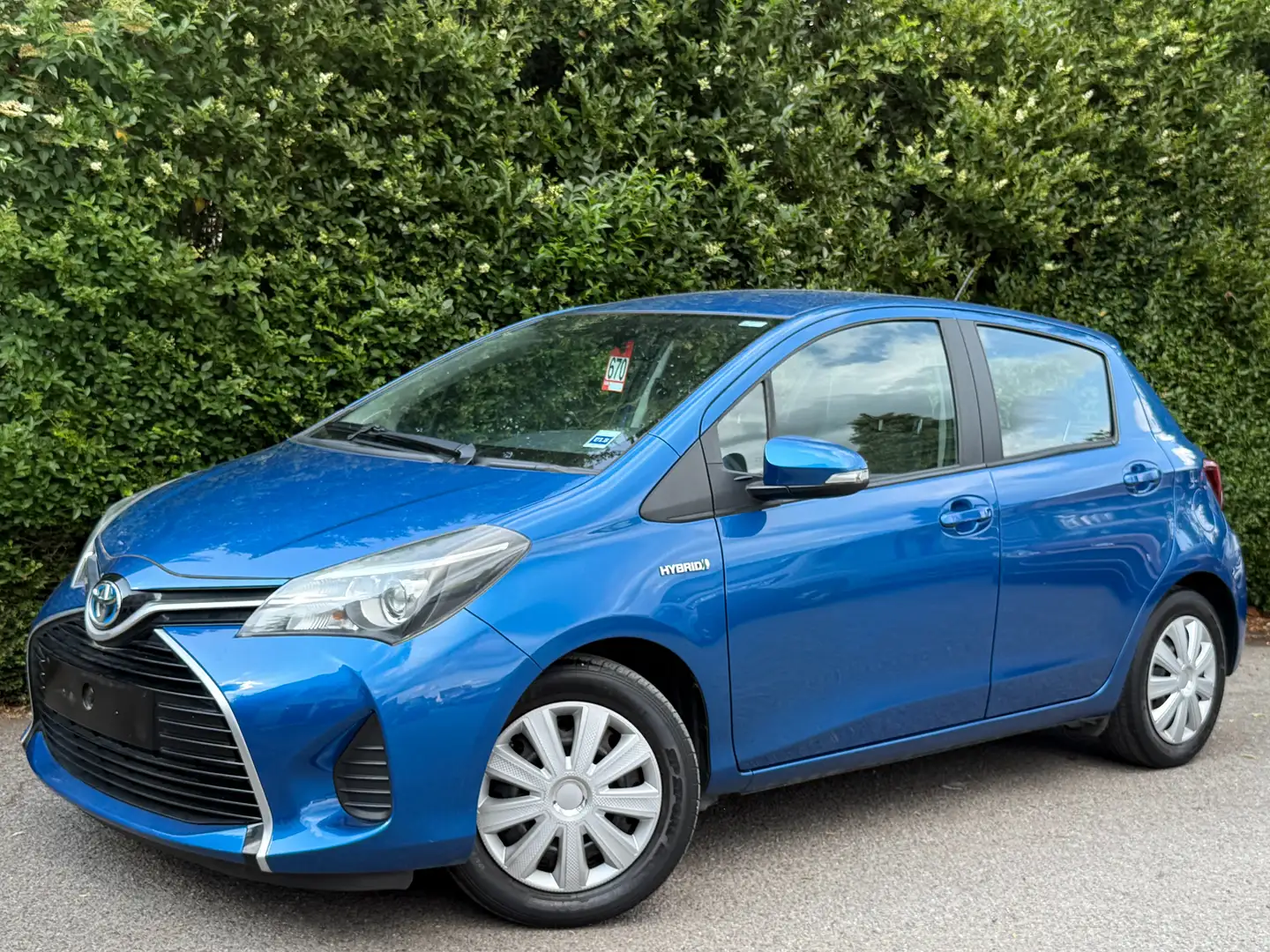 Toyota Yaris 1.5i VVT-i Hybrid+NAVI+CAMERA+EURO 6B Bleu - 1