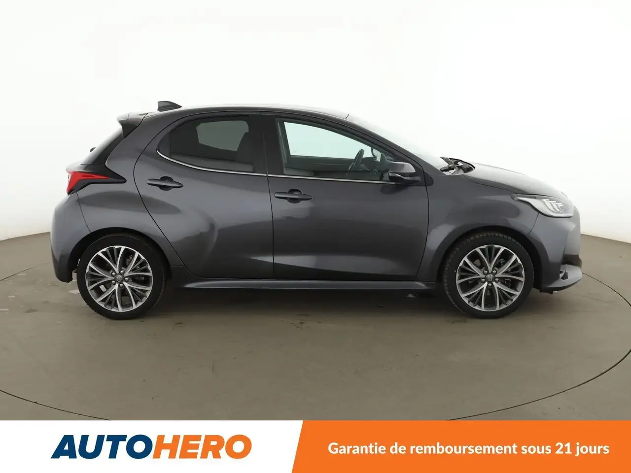 Toyota Yaris Yaris — photo 7