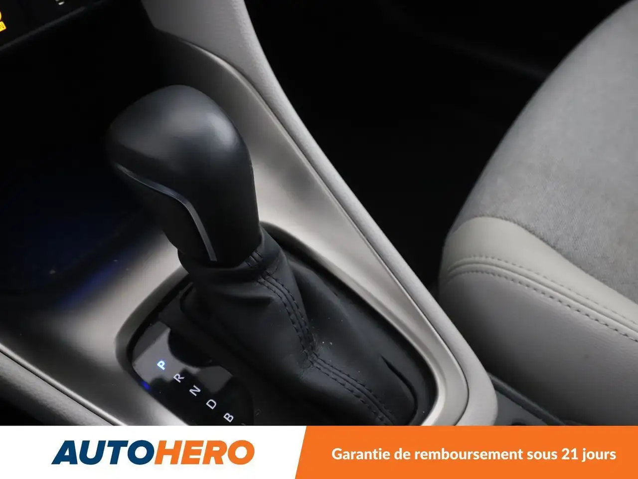 Toyota Yaris Yaris — photo 26