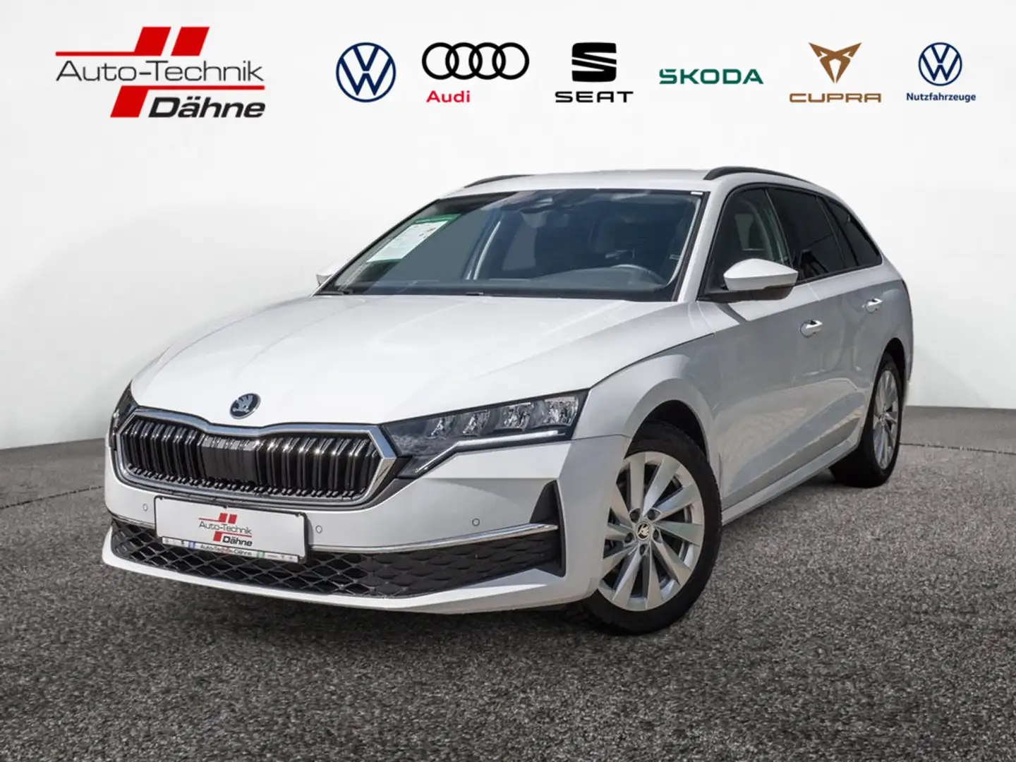 Skoda Octavia Combi 1.5 TSI mHEV Selection ACC NAVI Weiß - 1