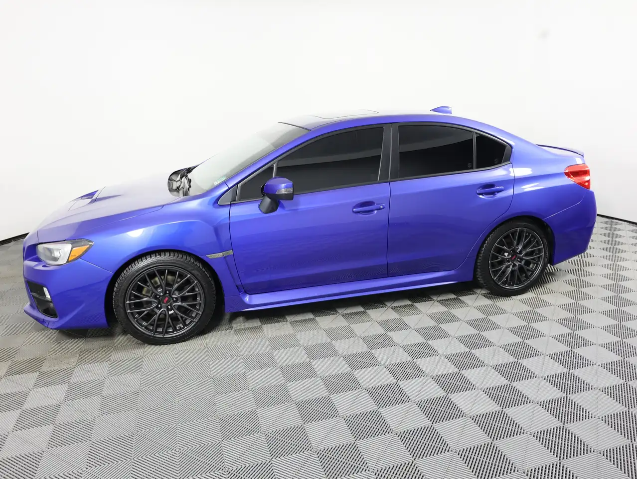 Subaru WRX photo Subaru WRX