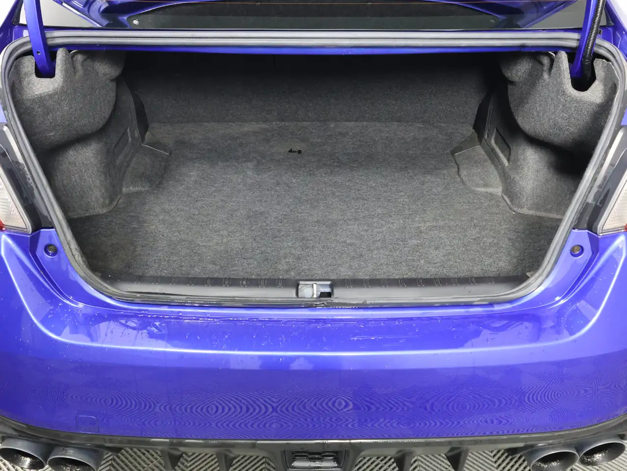 Subaru WRX photo Subaru WRX