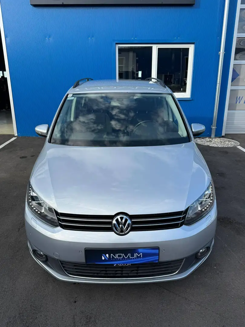 Volkswagen Touran Comfortline BMT Grau - 2