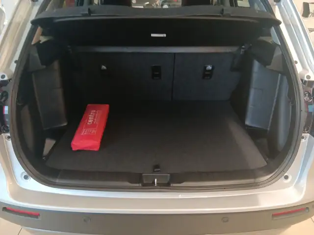 Suzuki Vitara view 11
