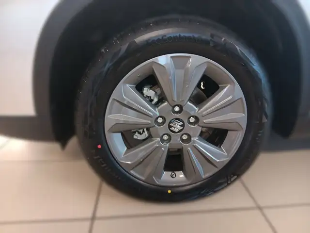 Suzuki Vitara view 7