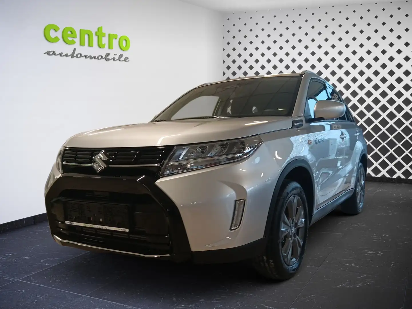 Suzuki Vitara Vitara 1,4 Hybrid shine Aut. shine Silber - 1