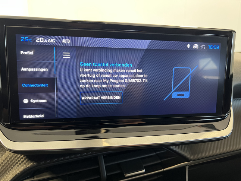 Peugeot e-2008 EV Allure Avantage 54 kWh | Android/Apple Carplay — photo 22