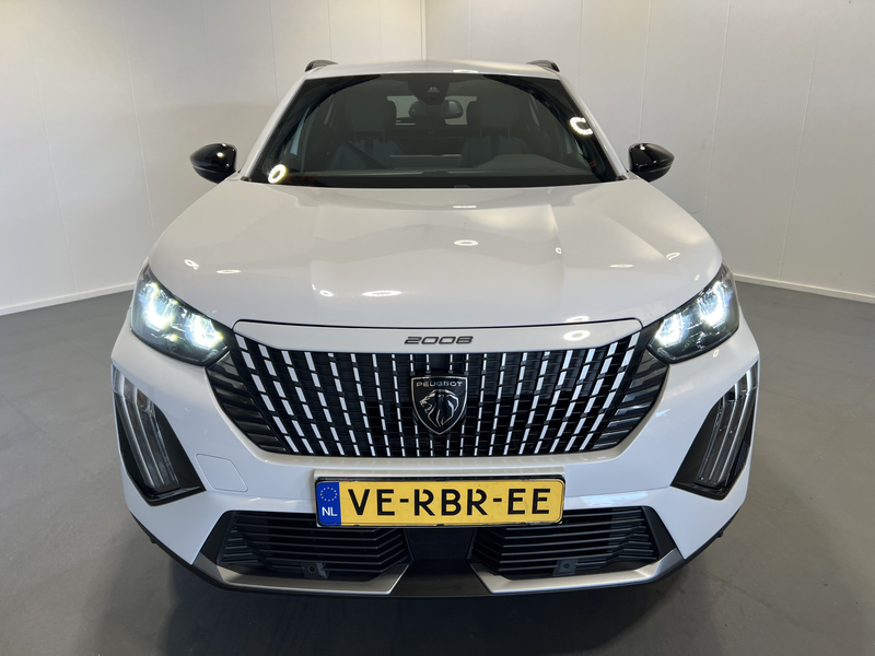 Peugeot e-2008 EV Allure Avantage 54 kWh | Android/Apple Carplay — photo 12