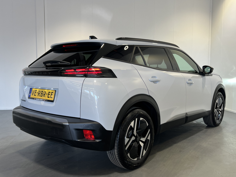 Peugeot e-2008 EV Allure Avantage 54 kWh | Android/Apple Carplay — photo 2