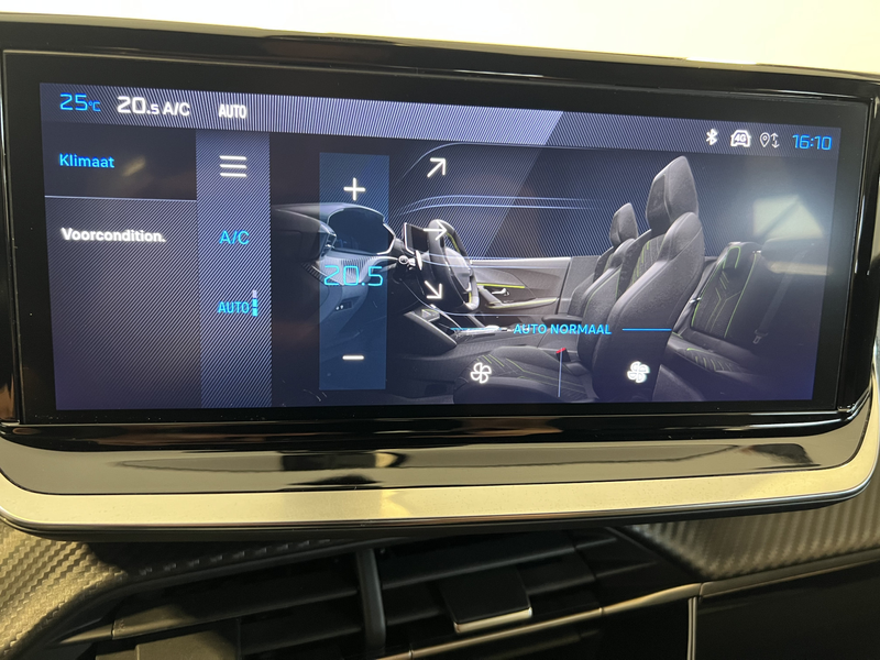 Peugeot e-2008 EV Allure Avantage 54 kWh | Android/Apple Carplay — photo 20