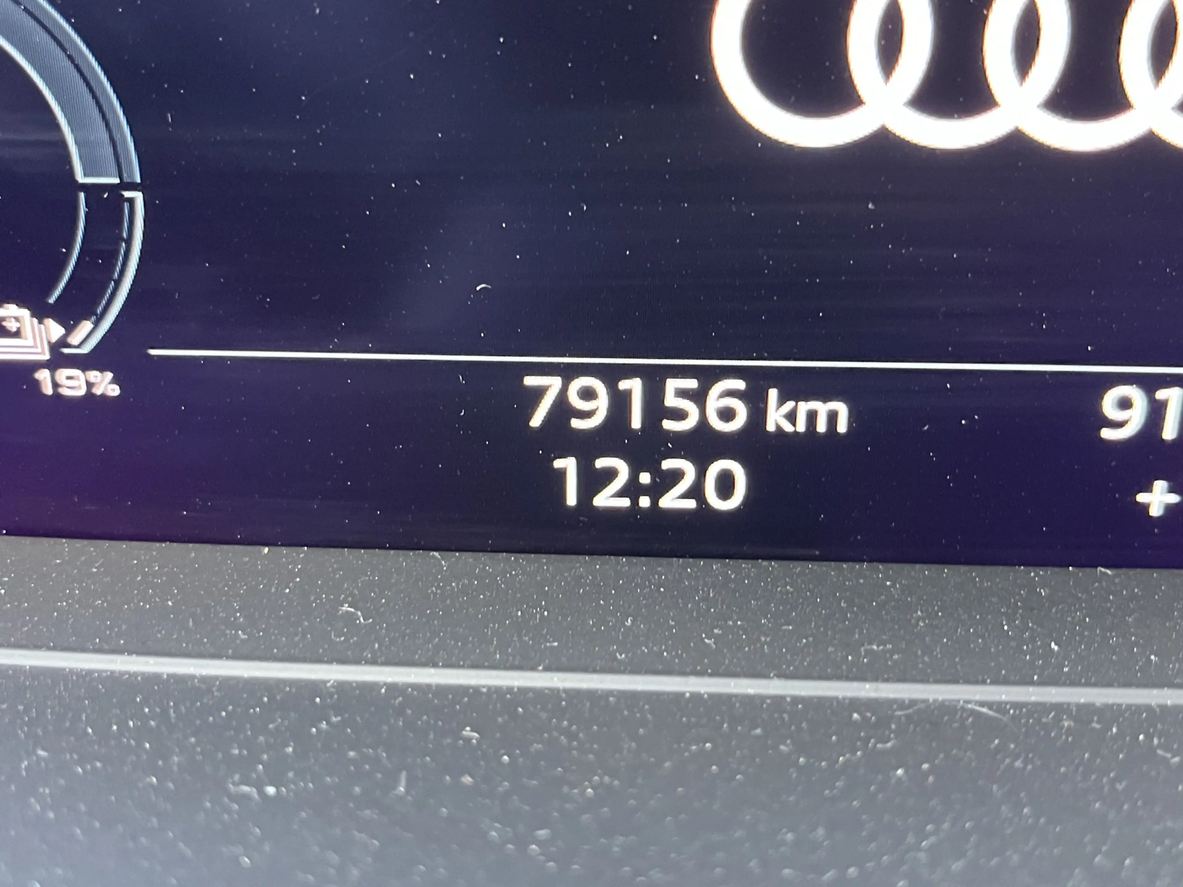 Audi Q4 e-tron 40 S edition 77 kWh / SOH 93%/ AUTOMAAT/ ACC/ SMAR — photo 6
