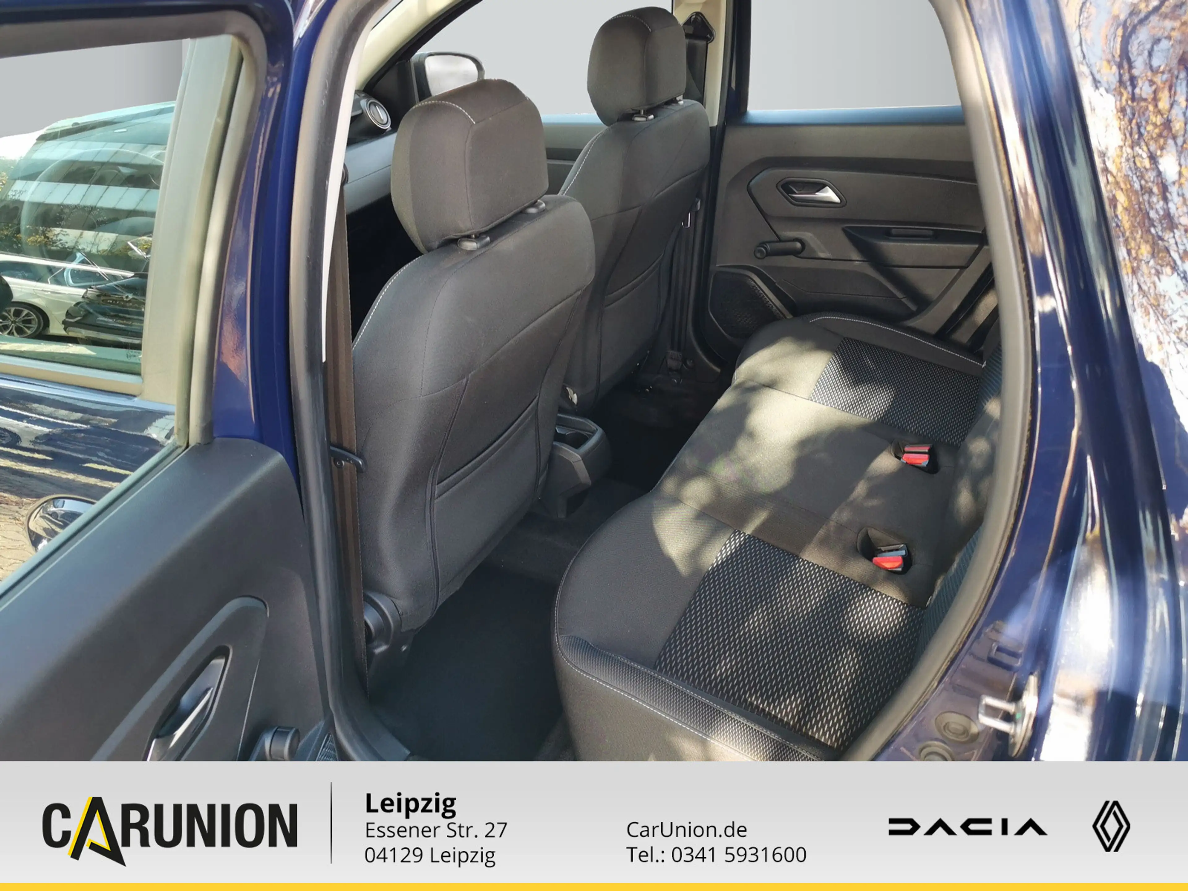 Dacia Duster TCe 130 2WD GPF Comfort — photo 8