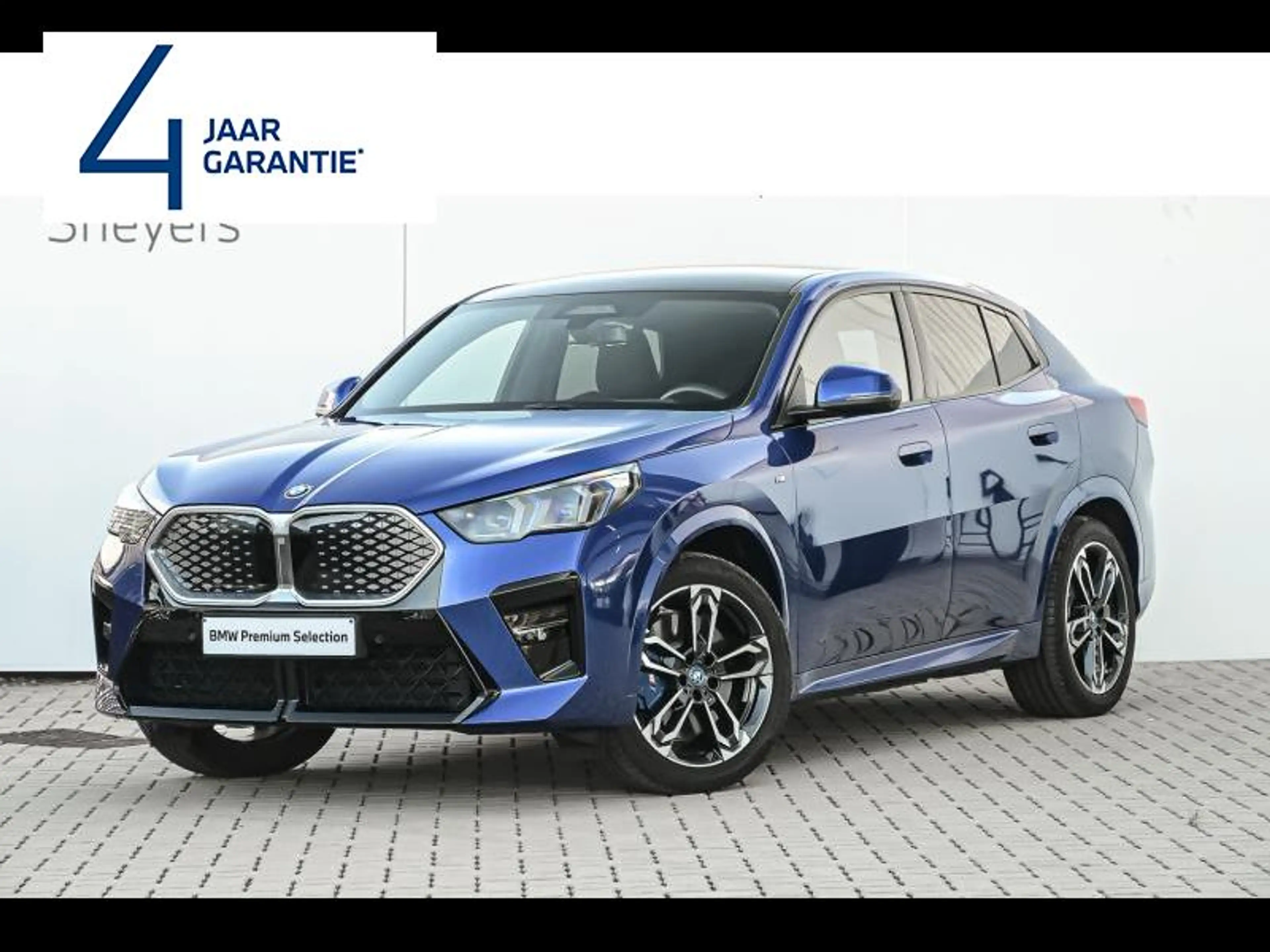 BMW iX2 30