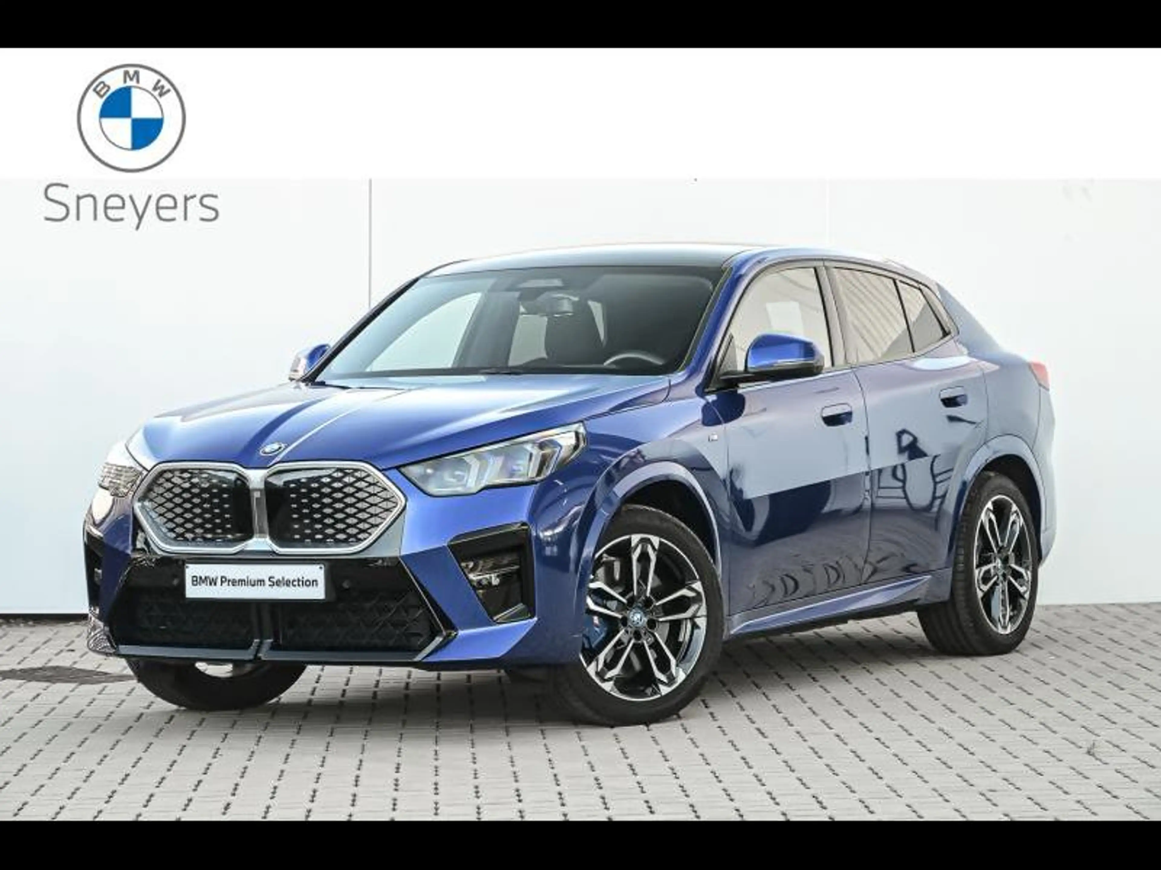 BMW iX2 30