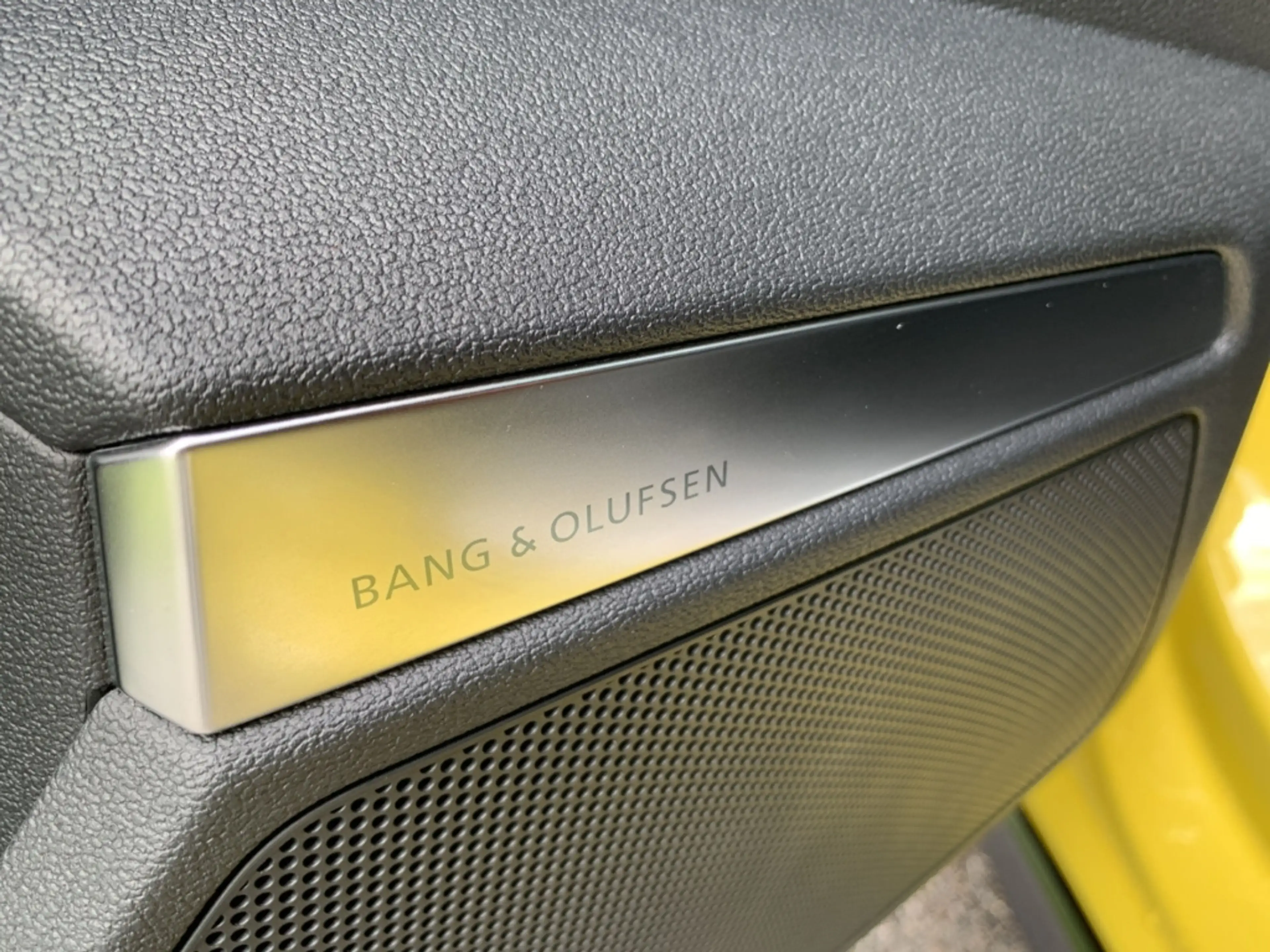 Audi S3 Sportback quattro 2.0 TFSI S tronic Navi Digitales — photo 17