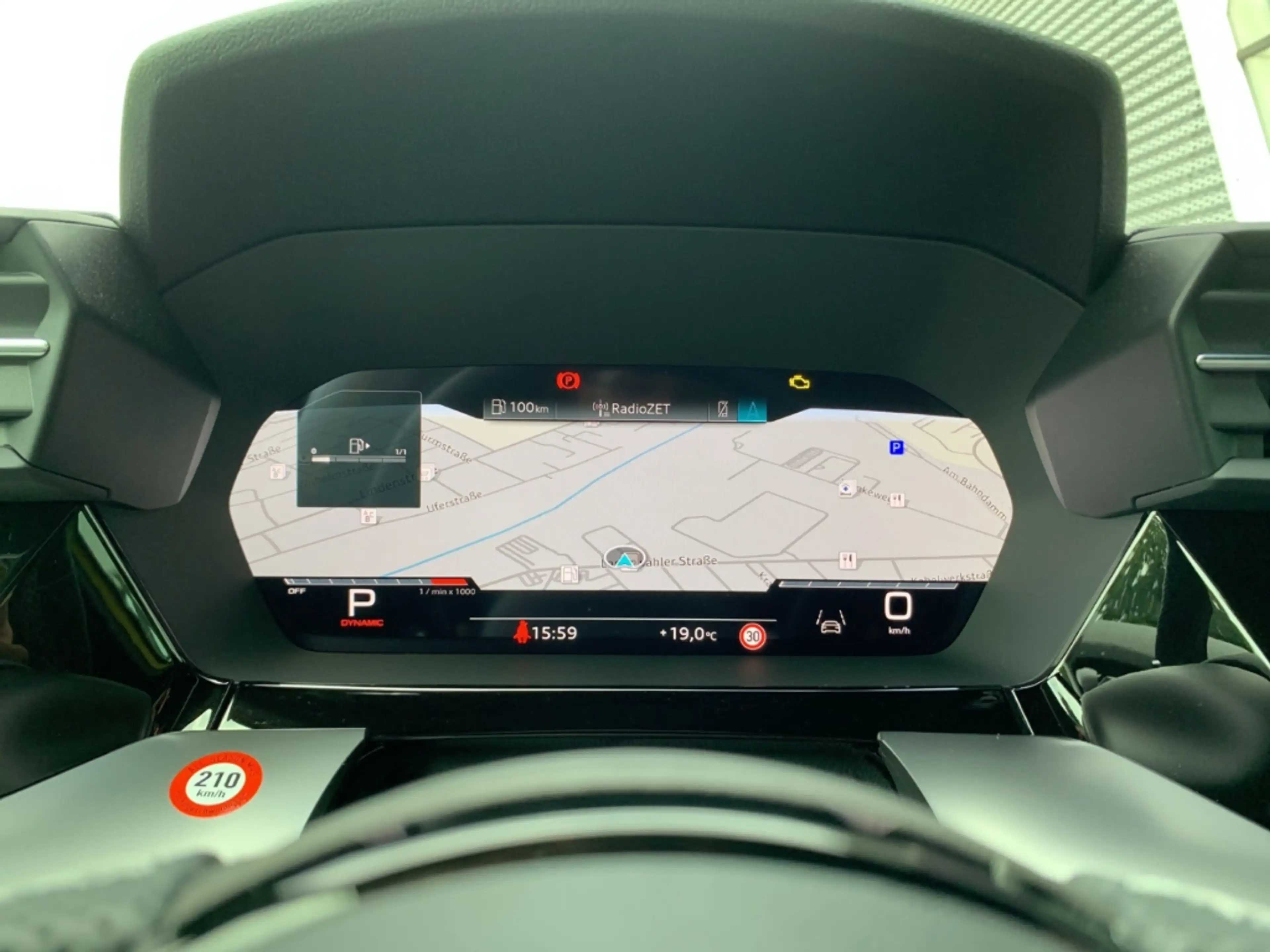 Audi S3 Sportback quattro 2.0 TFSI S tronic Navi Digitales — photo 13