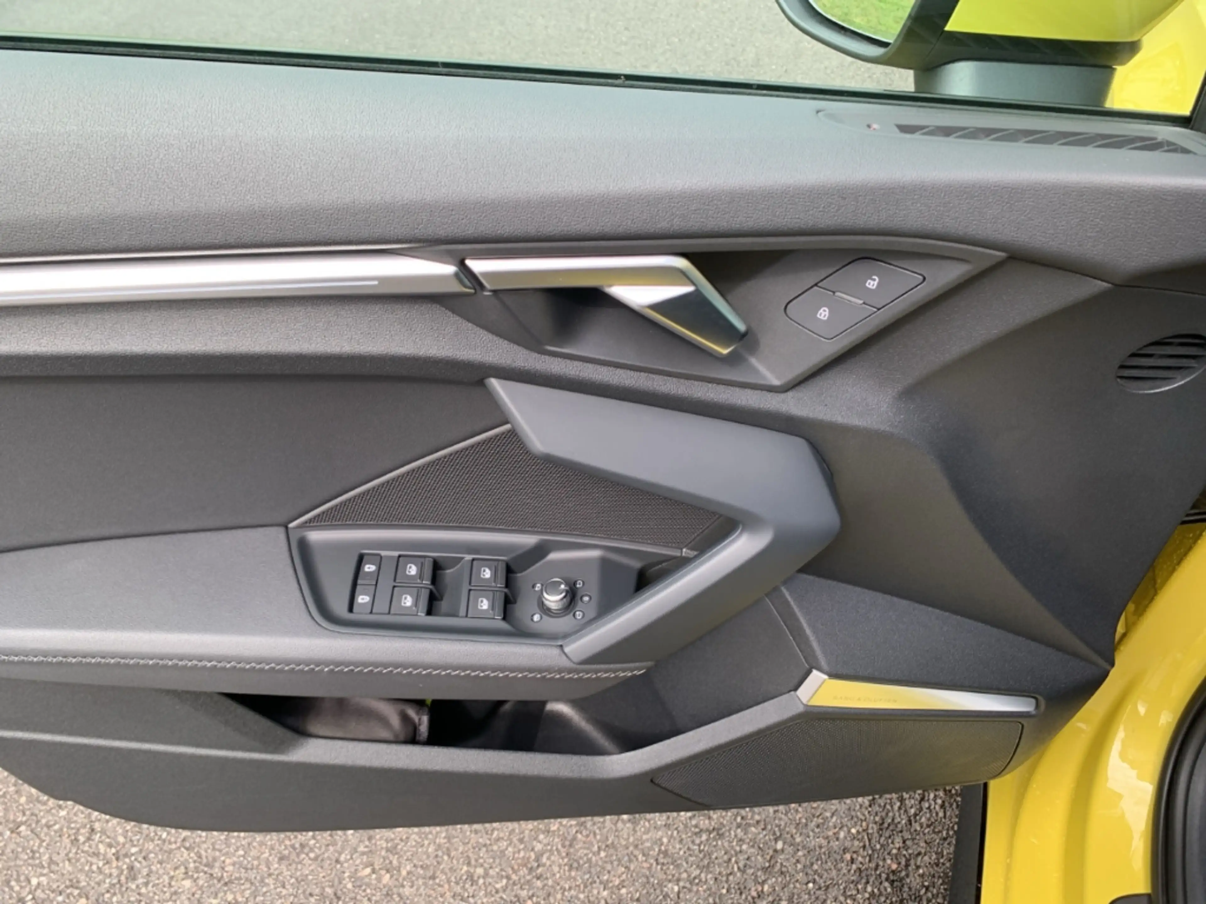 Audi S3 Sportback quattro 2.0 TFSI S tronic Navi Digitales — photo 16