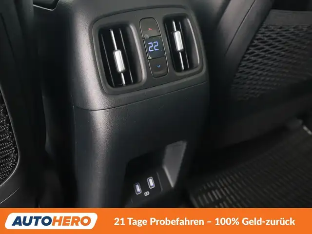Hyundai Tucson view 30