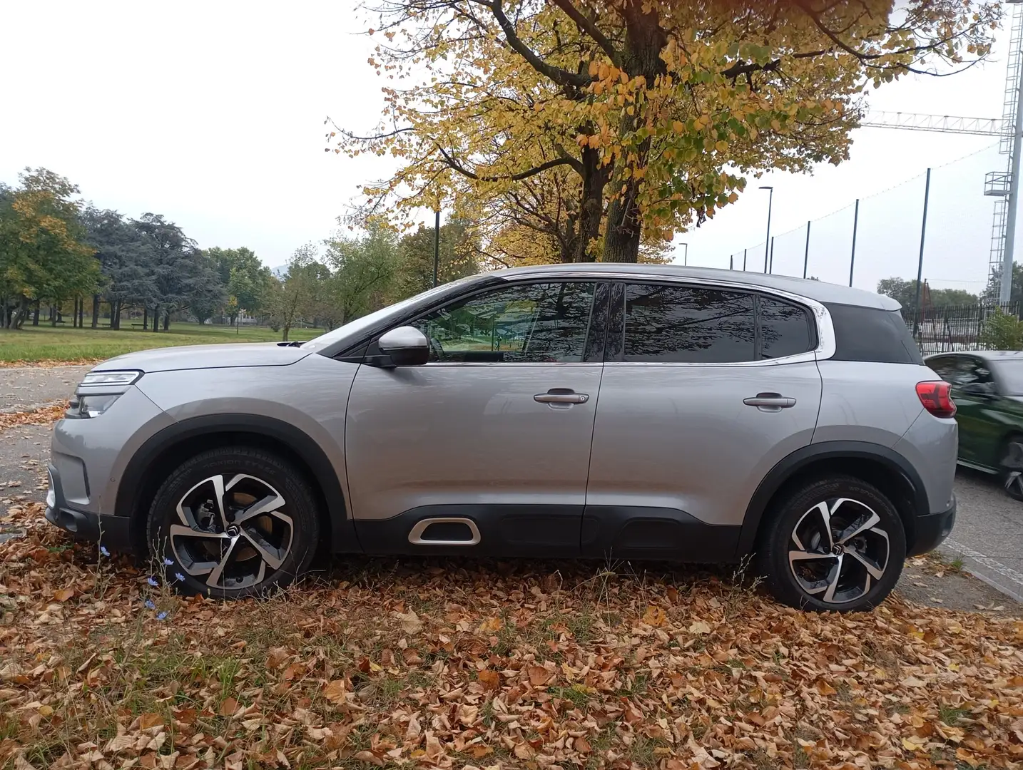 Citroen C5 Aircross C5 Aircross I 2018 1.2 puretech Feel s Plateado - 2