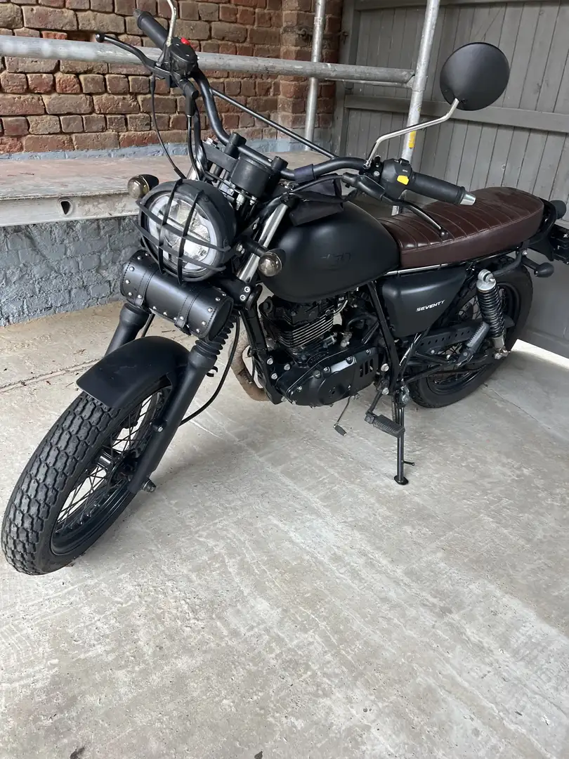 Mash Seventyfive 125 Noir - 1