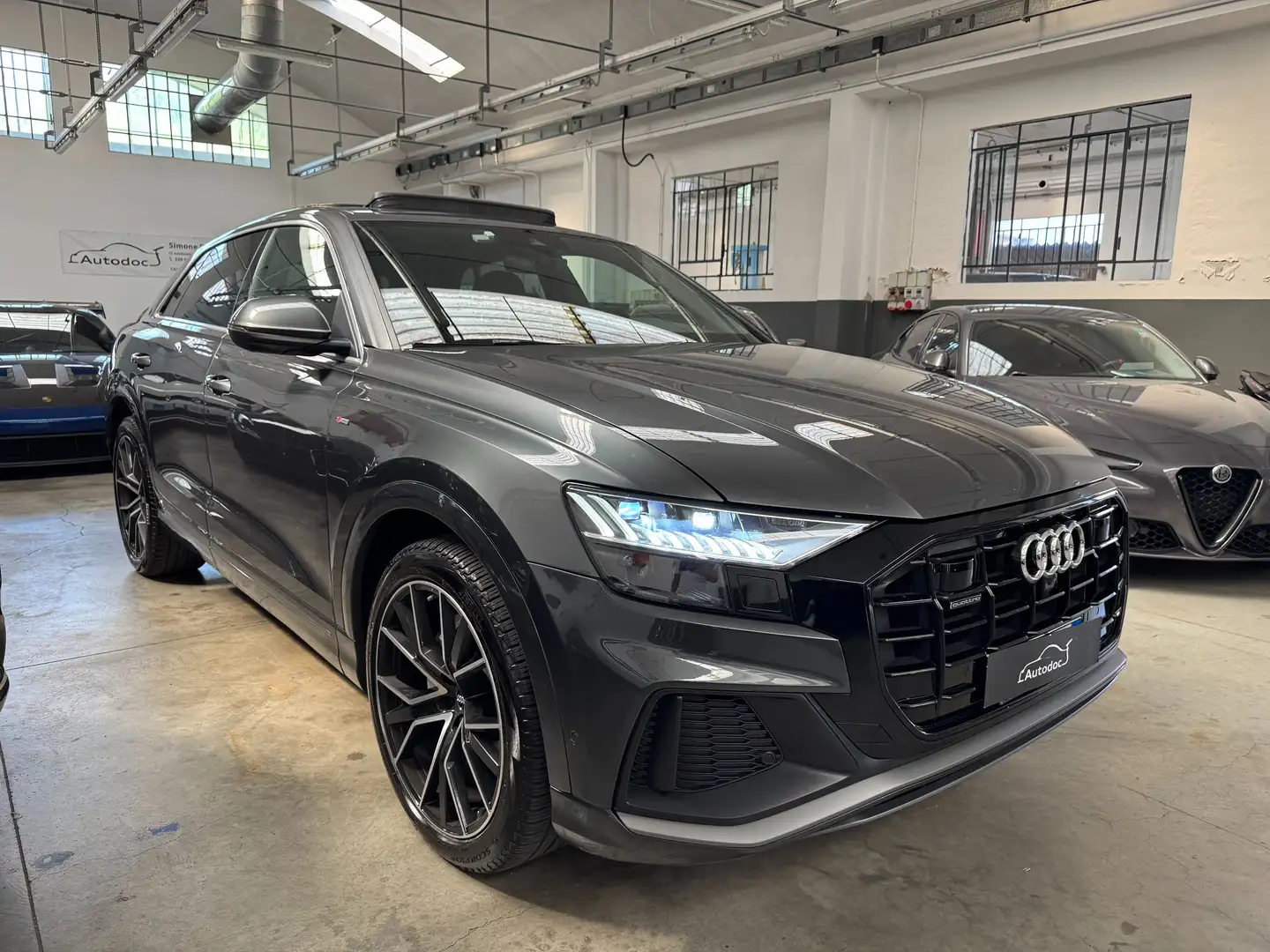 Audi Q8 50 3.0 tdi mhev quattro tiptronic S-LINE Grigio - 2