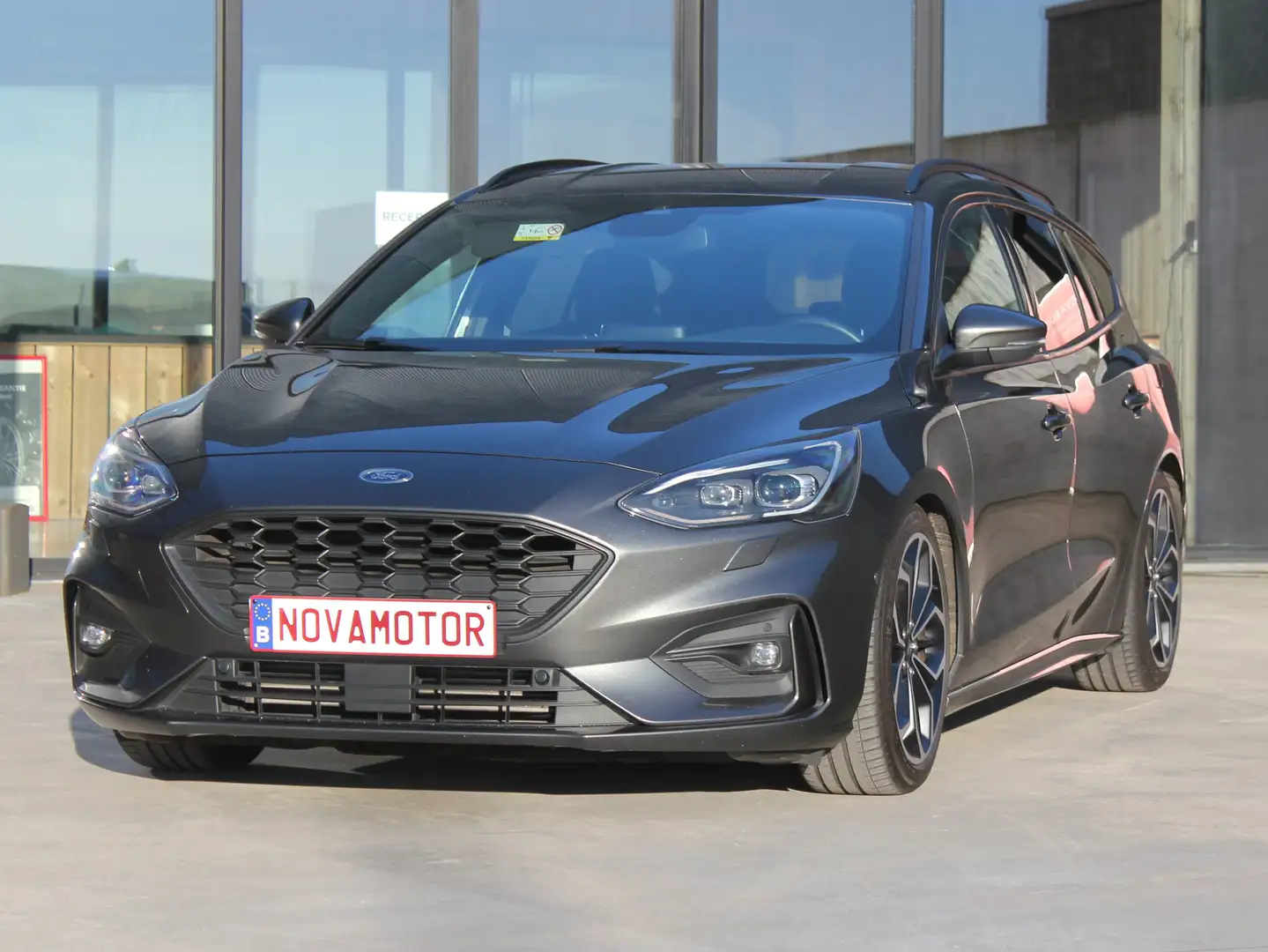 Ford Focus 1.5  ST-Line Business * Trekhaak*Navi* B&O sound Gris - 2