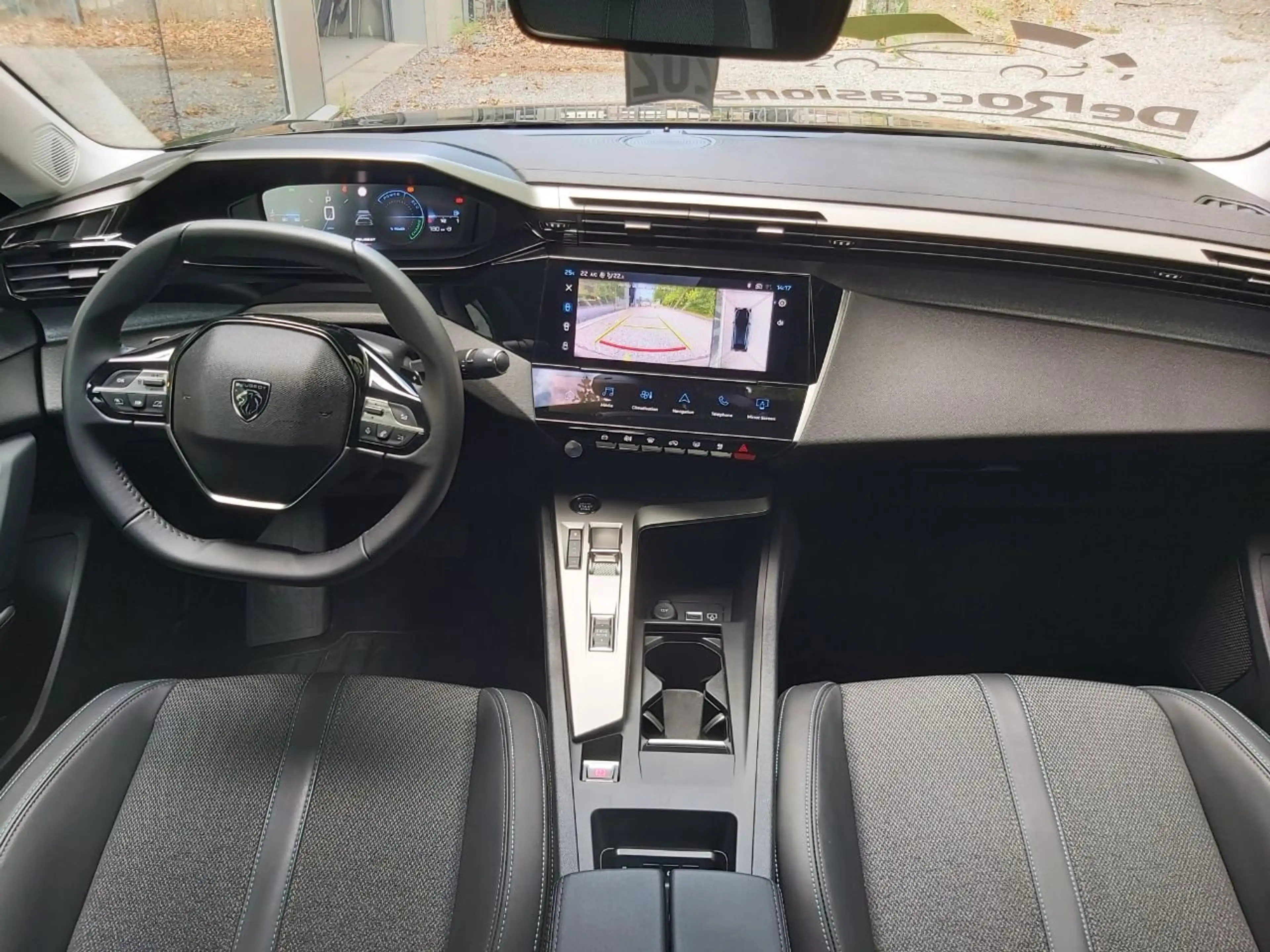 Peugeot 408 GT HYBRID 145 BOITE AUTOMATIQUE — photo 3