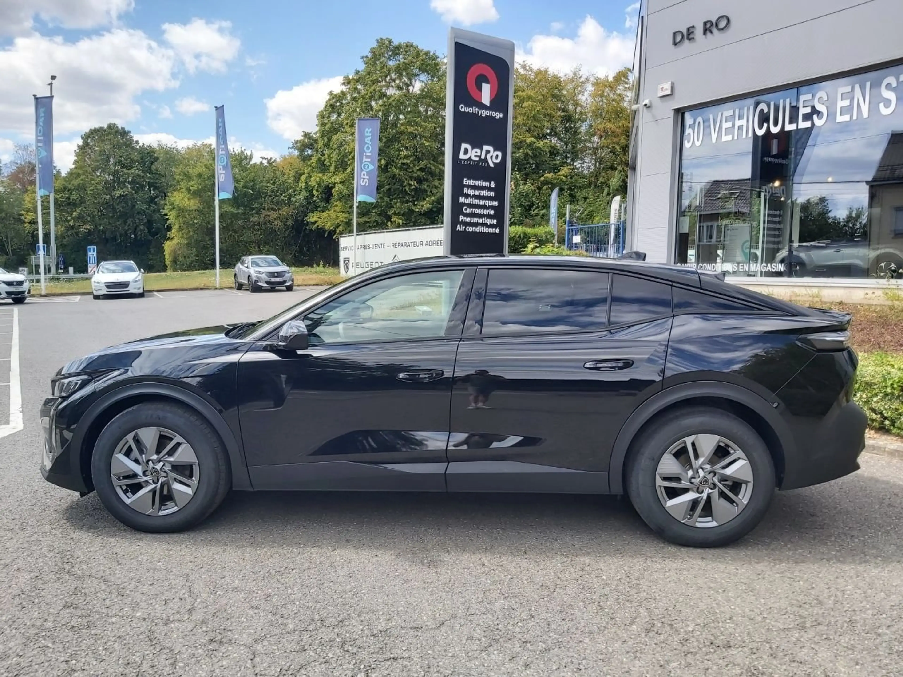 Peugeot 408 GT HYBRID 145 BOITE AUTOMATIQUE — photo 15