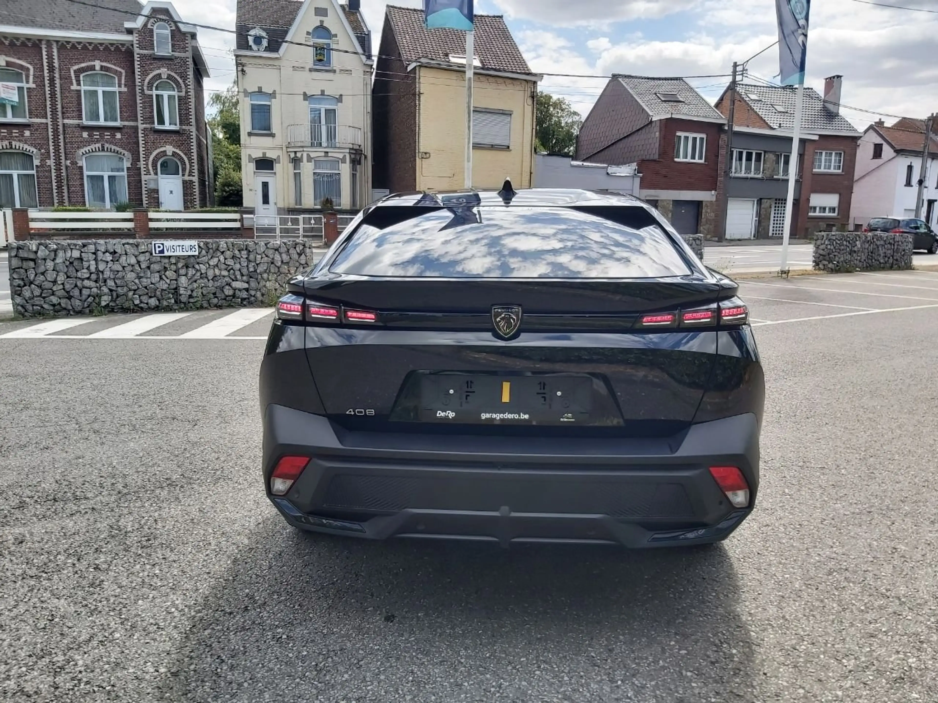 Peugeot 408 GT HYBRID 145 BOITE AUTOMATIQUE — photo 12
