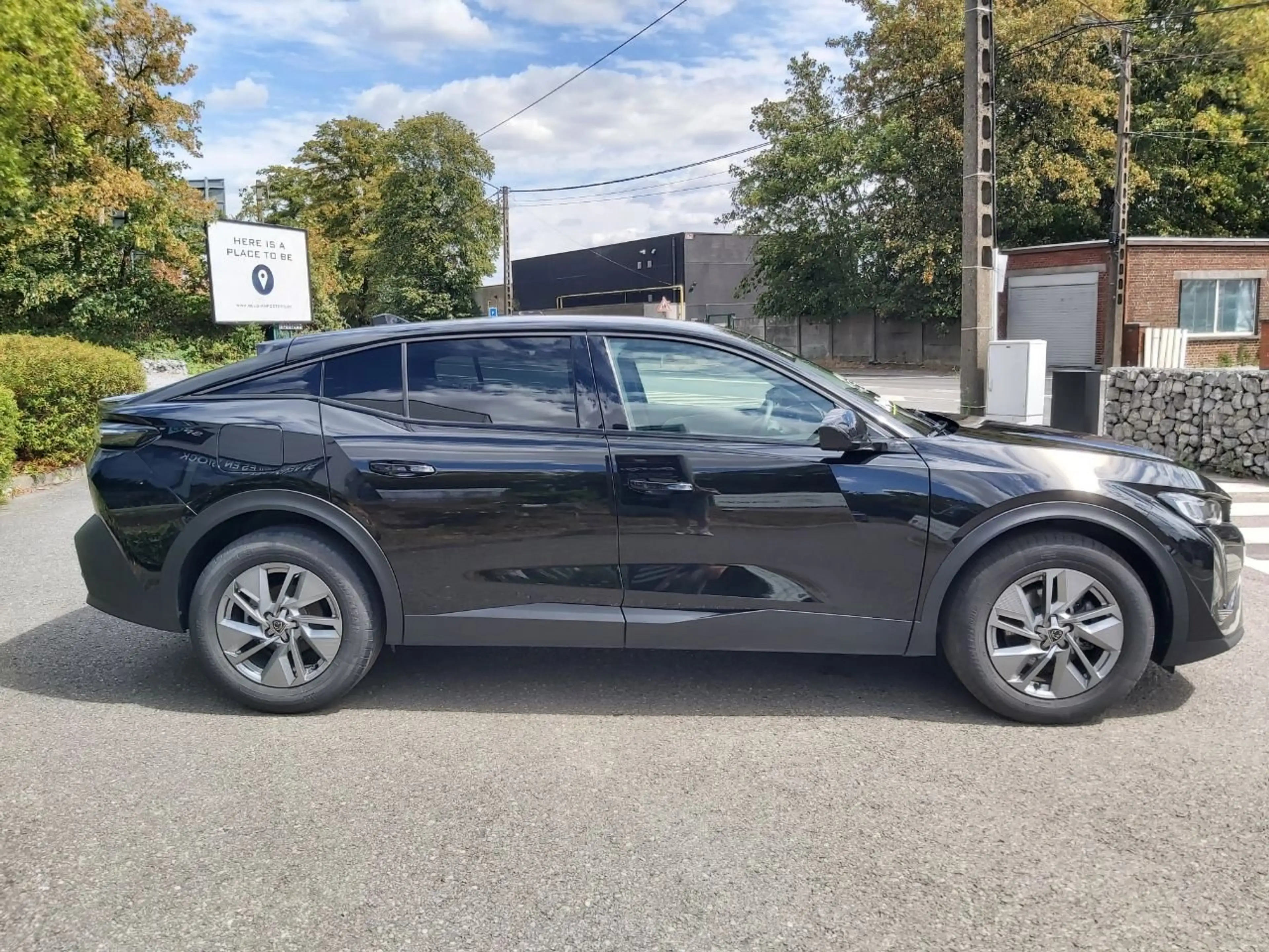 Peugeot 408 GT HYBRID 145 BOITE AUTOMATIQUE — photo 9