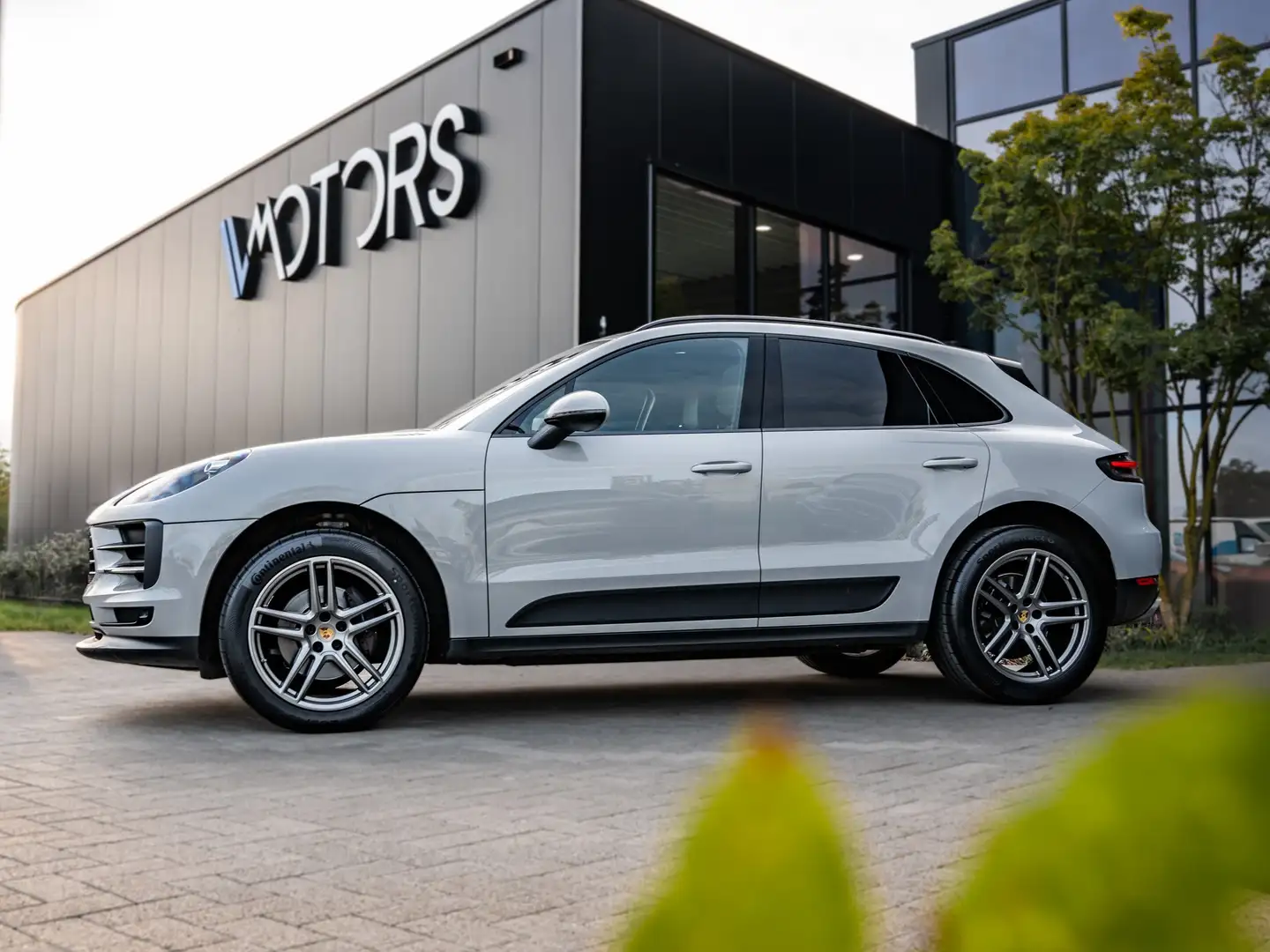 Porsche Macan Macan PDK - Pano - Full Porsche history - CC Grijs - 2